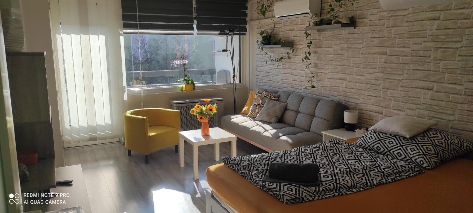 Baross Apartman Kaposvár Zewnętrze zdjęcie